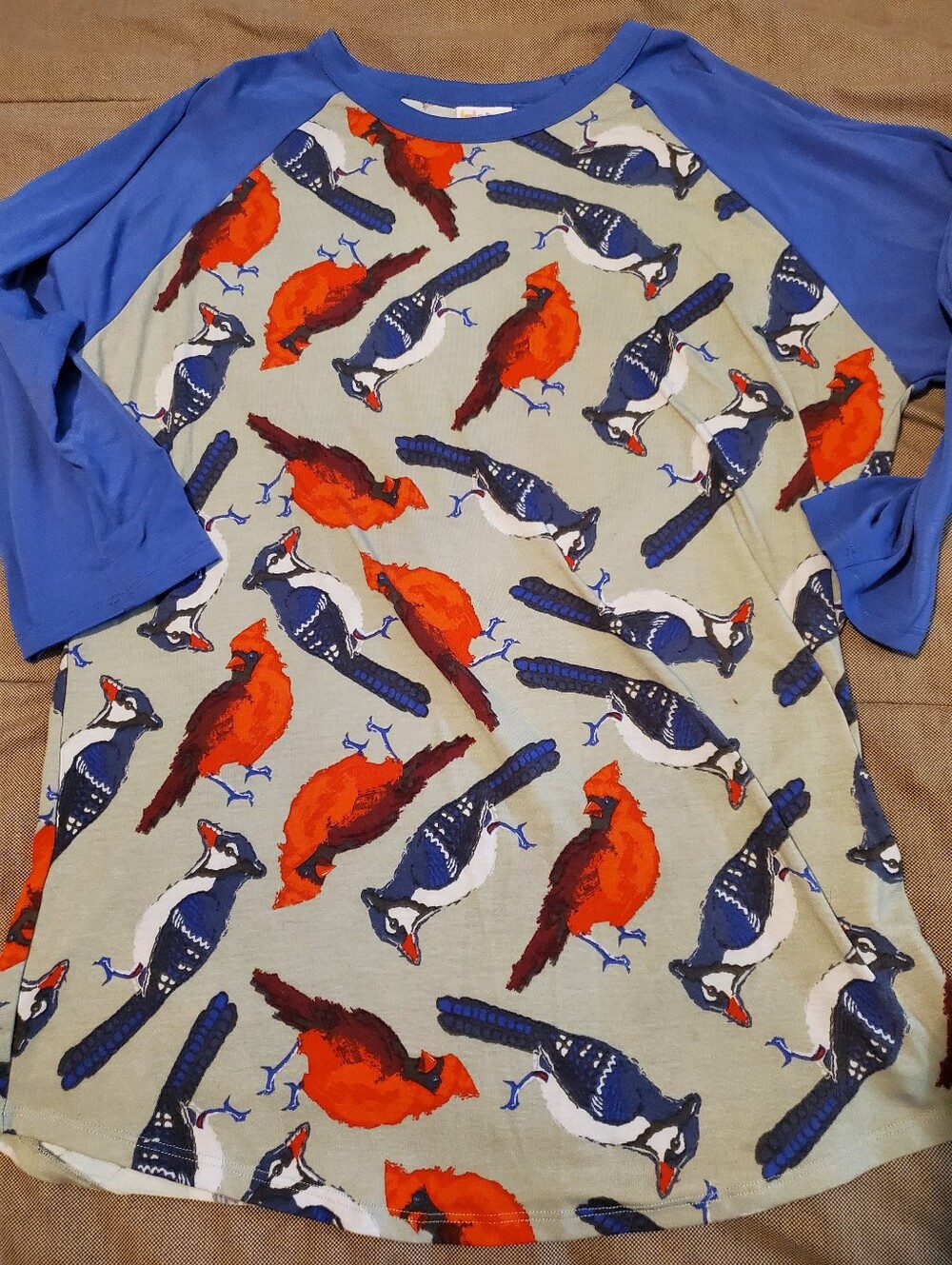 LulaRoe Womens Retired Randy Long Sleeve Bird Shirt Cardinals & Blue Jays Large